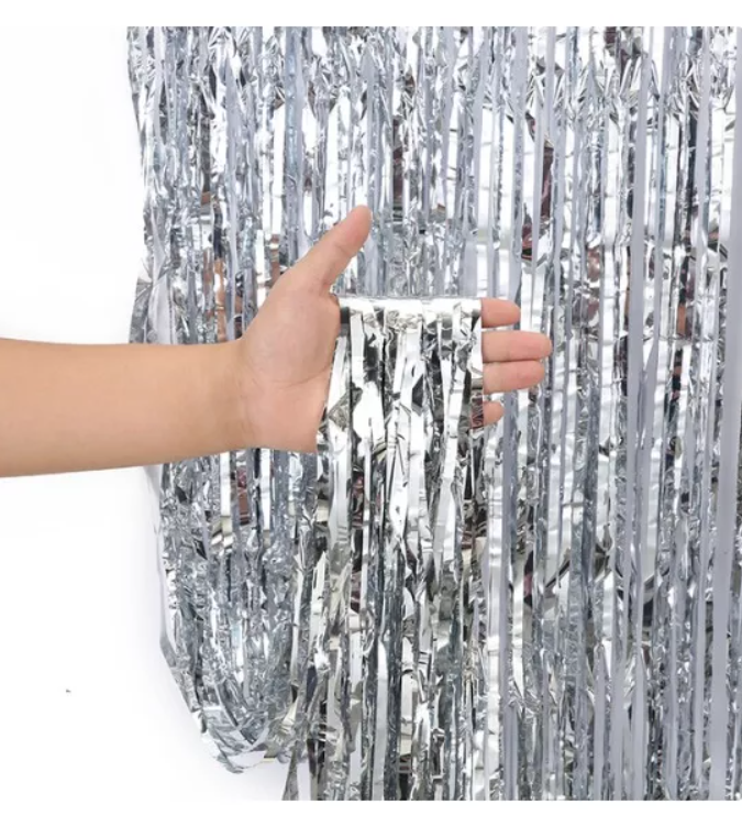 CORTINA METALIZADA CUMPLEAÑOS SURTIDA